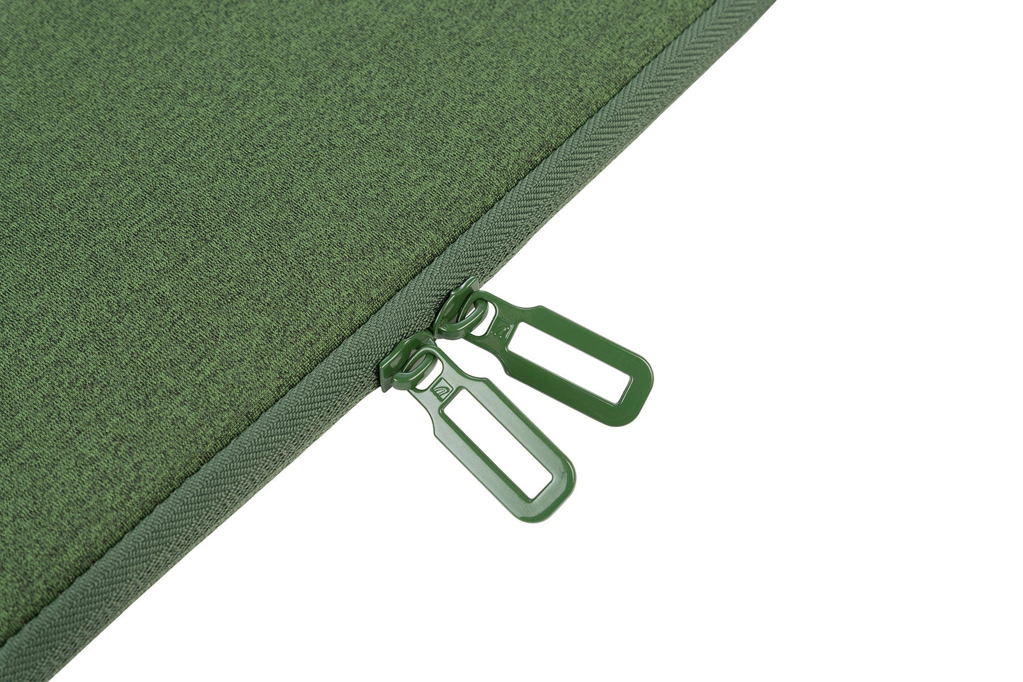 Tucano Melange Sleeve 11"/12"- Green