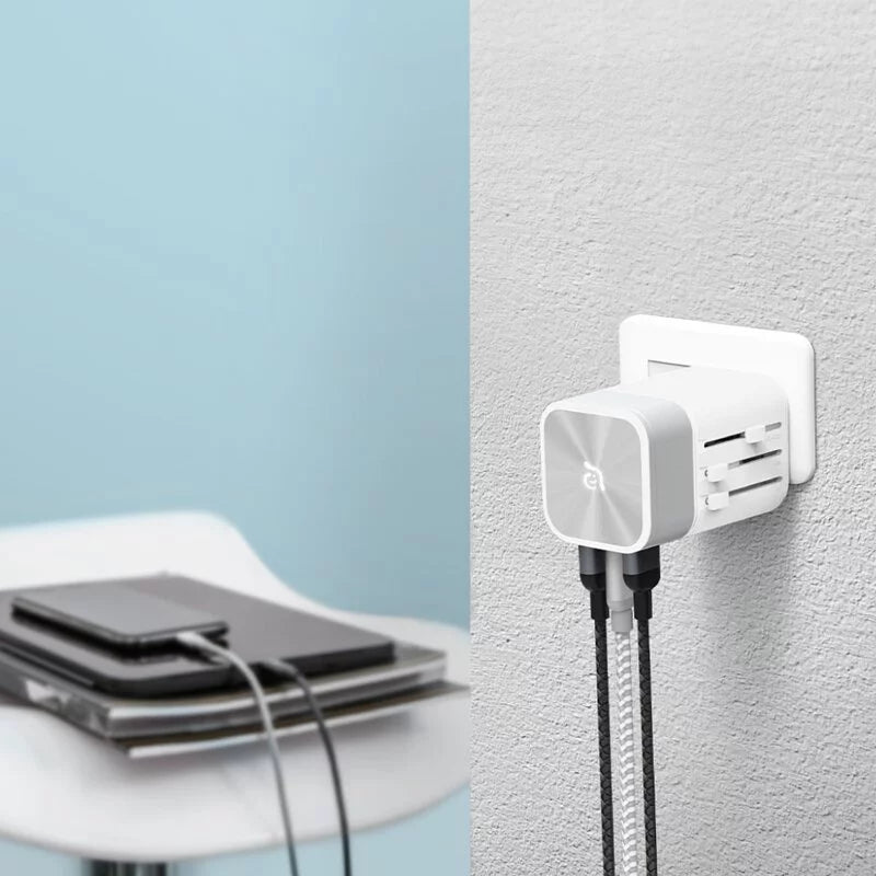 Adam Omnia T3 Travel Adapter Black
