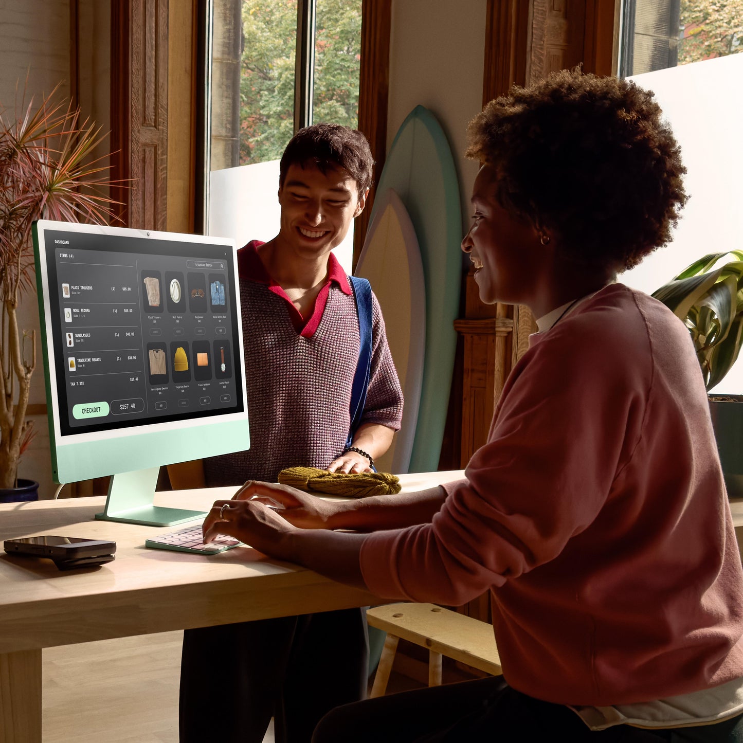 24-inch iMac with Retina 4.5K display: Apple M4 chip with 10-core CPU and 10-core GPU, 256GB SSD - Orange